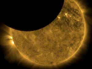 942885_575380775818091_2062938894_n